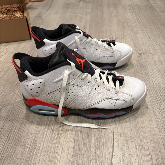 Jordan Athletic Shoes White and Black with Red Accents main image 5
